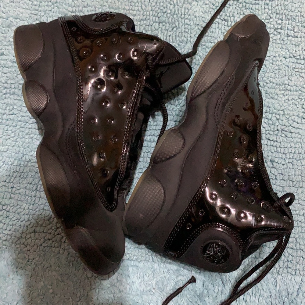 Jordan 13 Retro Cap & Gown